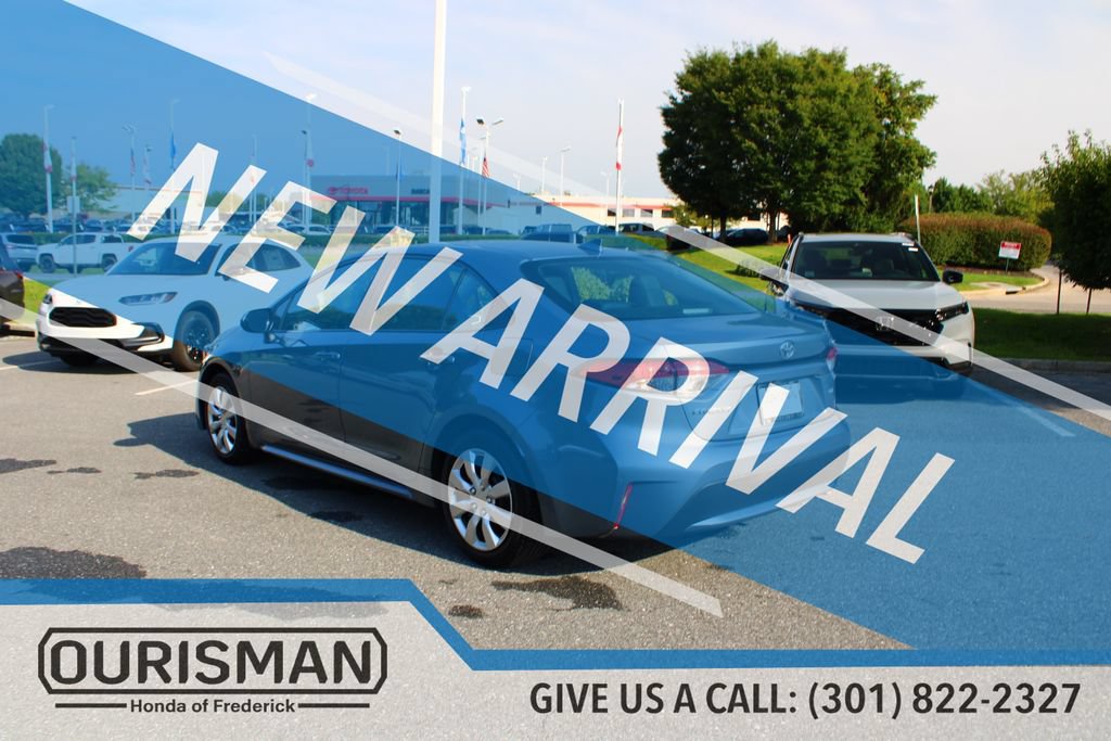 Used 2020 Toyota Corolla LE FWD image 7