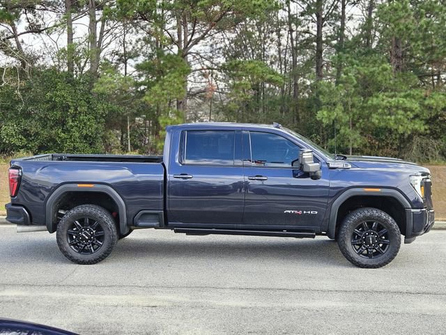 Used 2024 GMC Sierra 2500 AT4 w/ Technology Package image 3