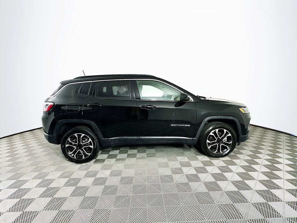 Used 2022 Jeep Compass Limited w/ Sun and Sound Group image 14