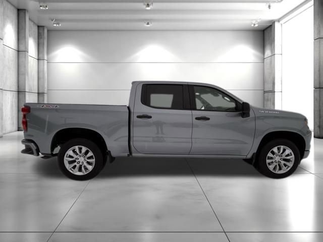 Used 2025 Chevrolet Silverado 1500 Custom AWD/4WD image 9