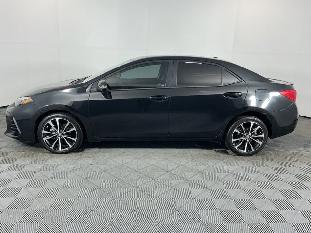 Used 2017 Toyota Corolla XSE w/ Carpet Mat Package (TMS) FWD image 6