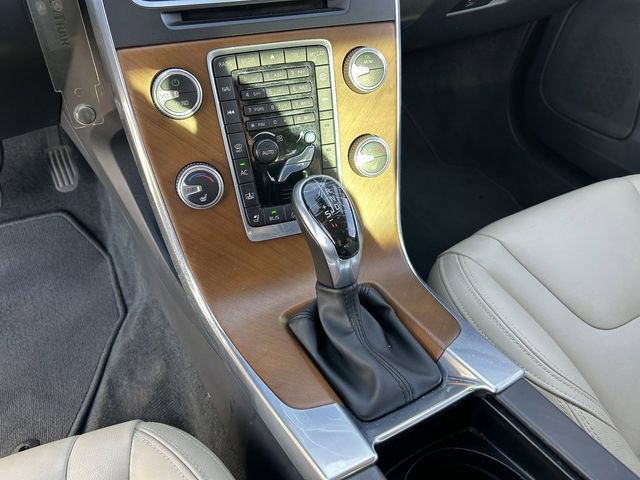 Used 2016 Volvo S60 T5 Premier image 27
