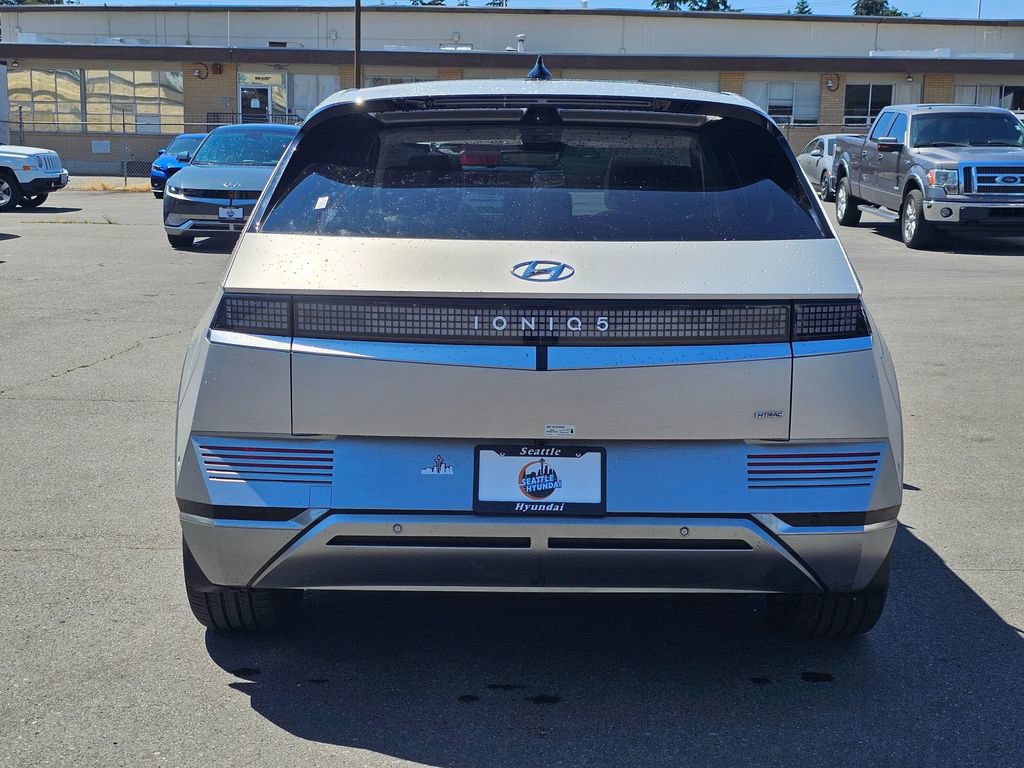 Used 2024 Hyundai Ioniq 5 Limited AWD/4WD image 6