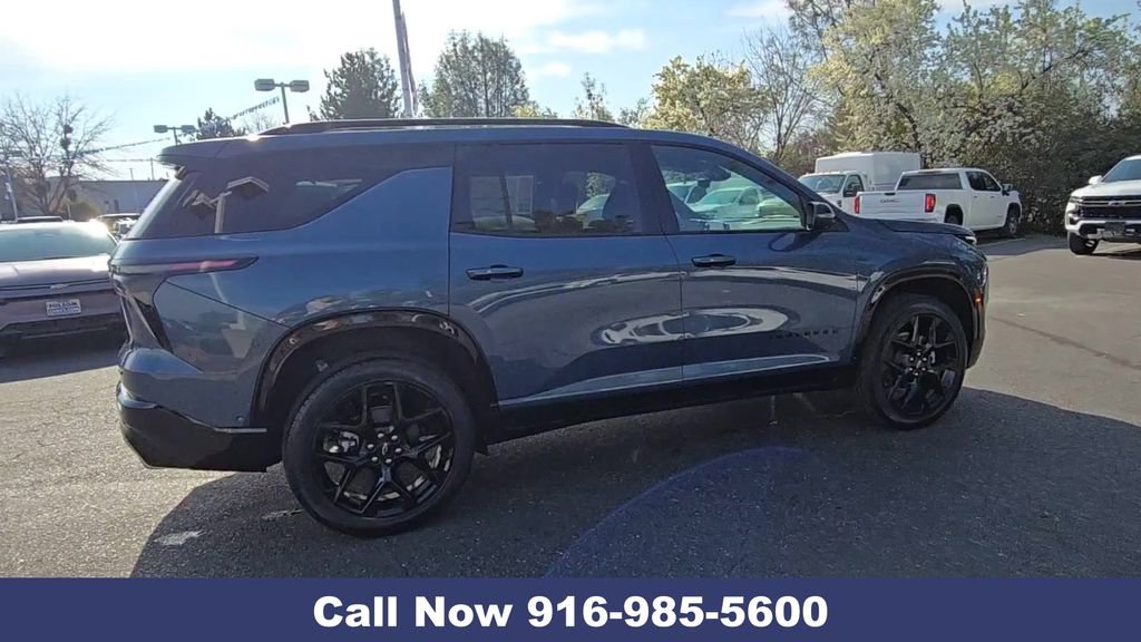 New 2026 Chevrolet Traverse RS image 12