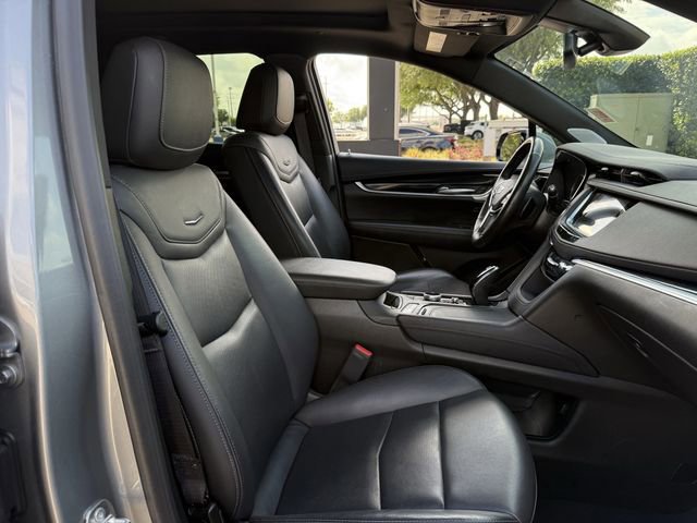 Certified 2024 Cadillac XT5 Premium Luxury AWD/4WD image 32