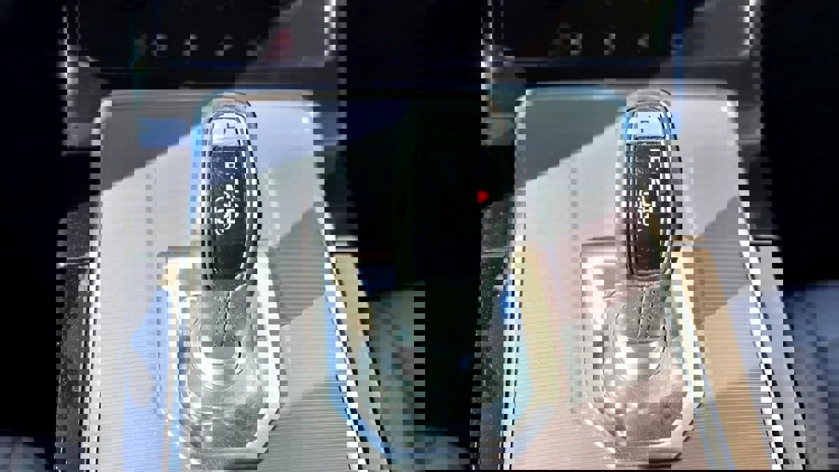 Used 2021 Land Rover Range Rover Evoque S image 35