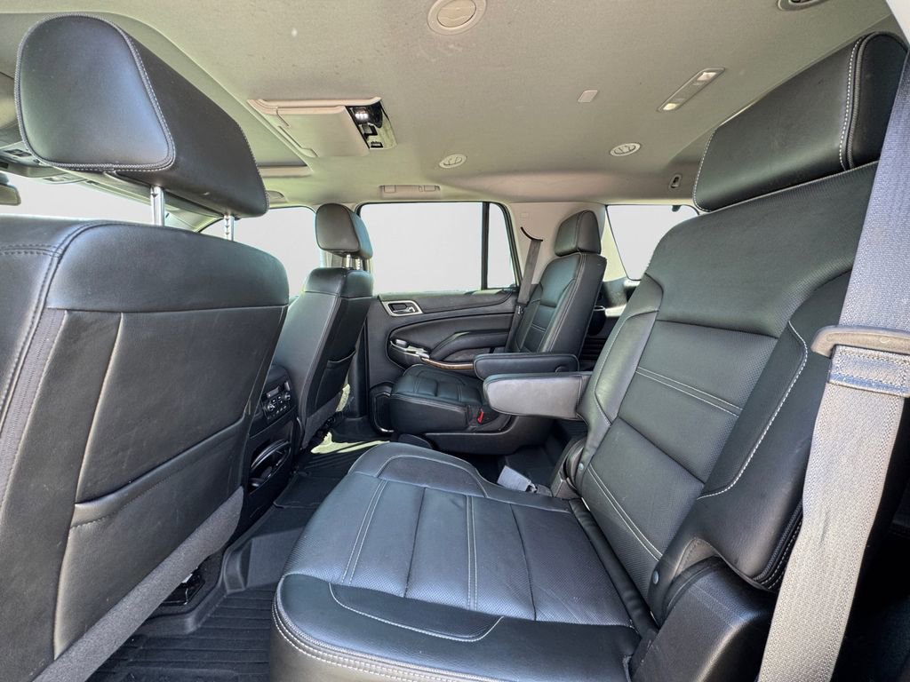 Used 2020 GMC Yukon Denali w/ Denali Premium Package AWD/4WD image 11