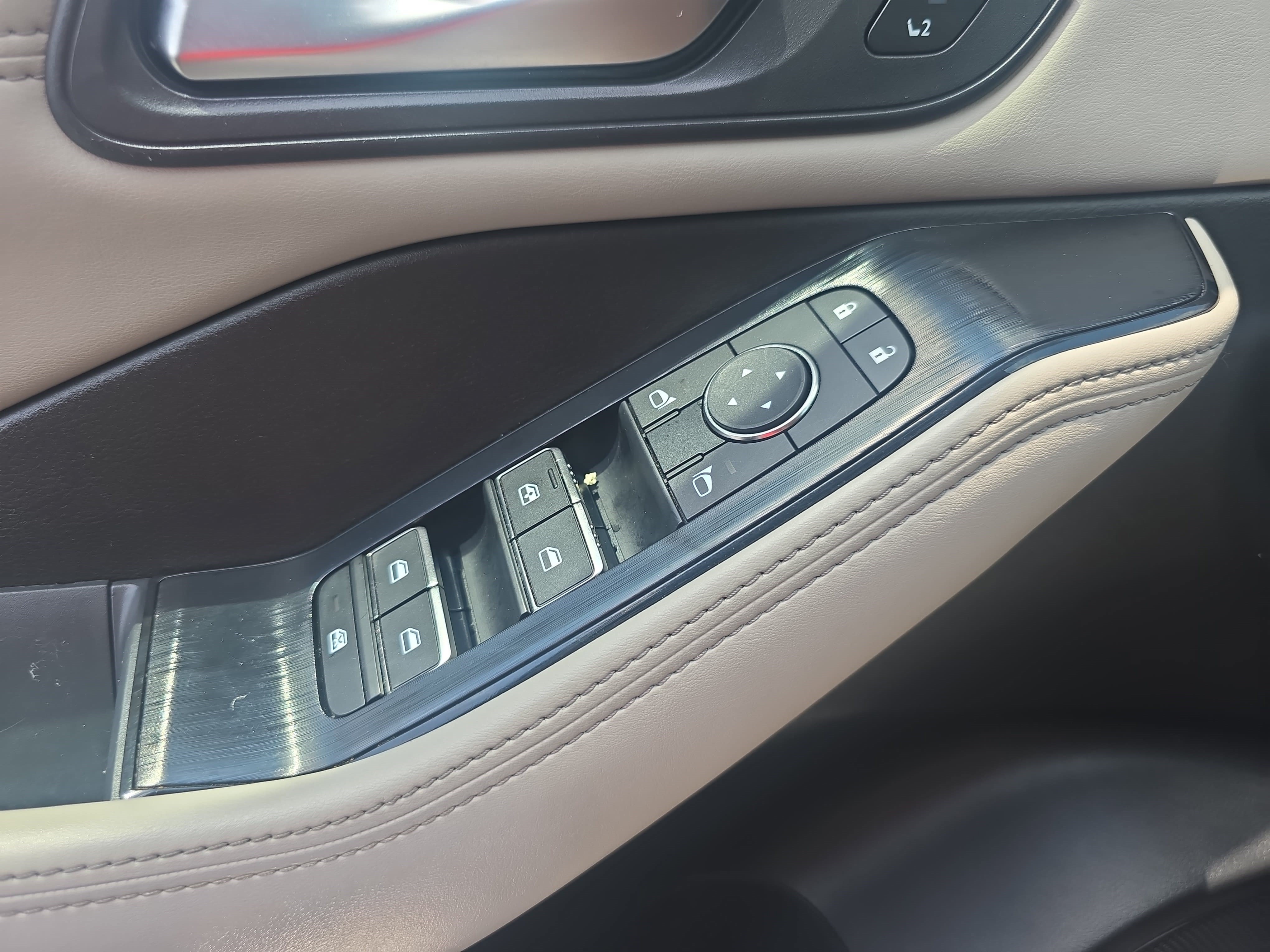 Used 2023 Nissan Rogue SL FWD image 26