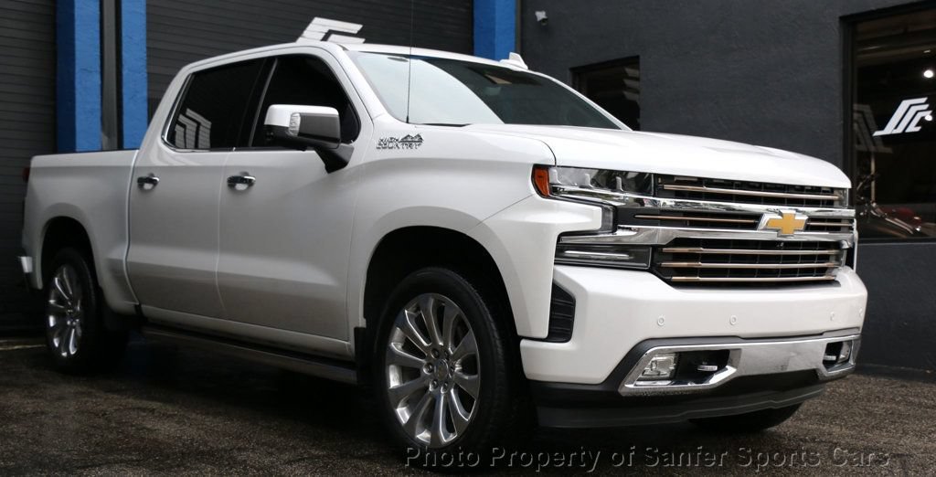 Used 2021 Chevrolet Silverado 1500 High Country w/ Technology Package AWD/4WD image 3