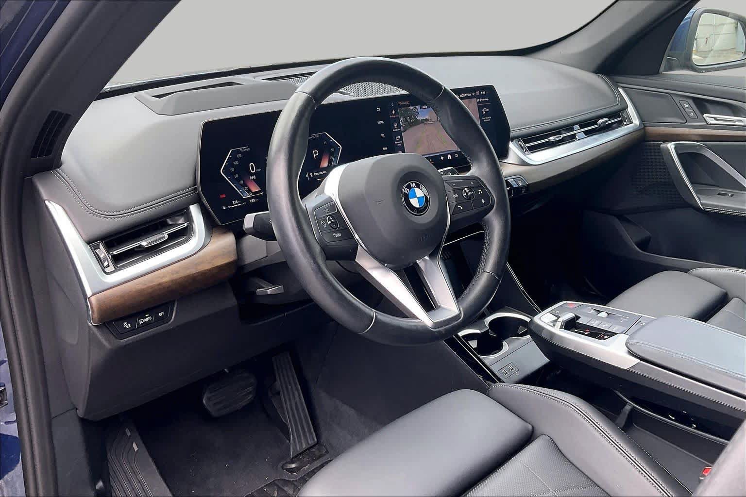 Certified 2025 BMW X1 xDrive28i AWD/4WD image 17