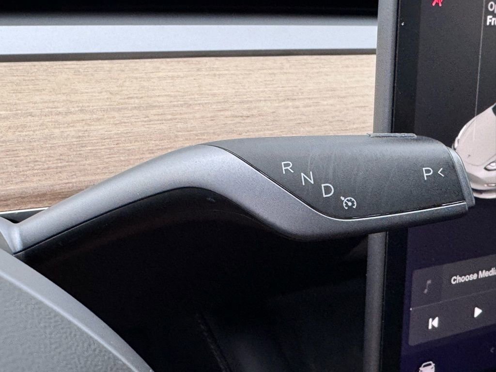 Used 2021 Tesla Model 3 Standard Range Plus image 36