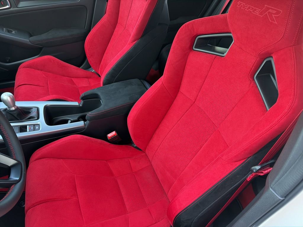Used 2025 Honda Civic Type R image 9