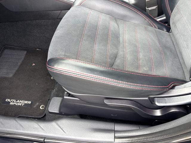 Used 2024 Mitsubishi Outlander Sport SE AWD/4WD image 7