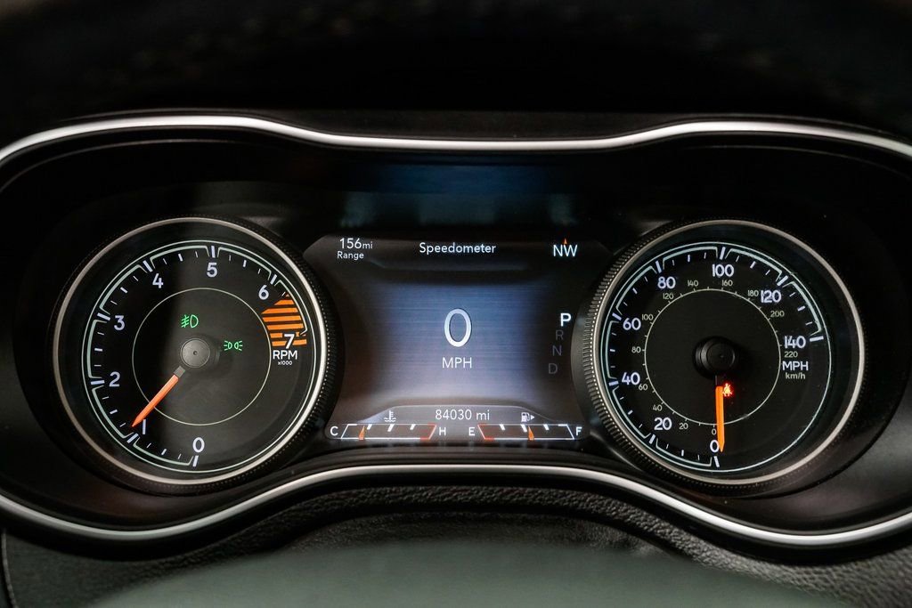 Used 2019 Jeep Cherokee Limited image 11