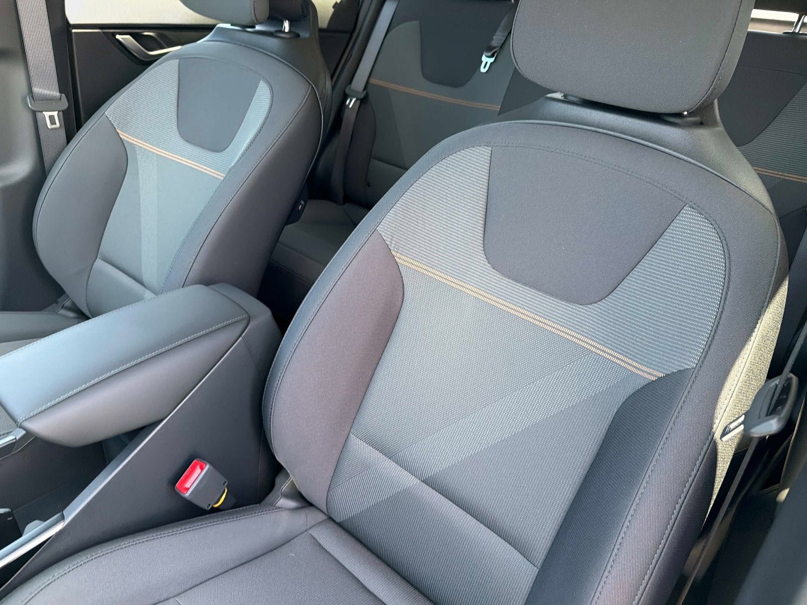 New 2026 Kia Niro LX FWD image 15