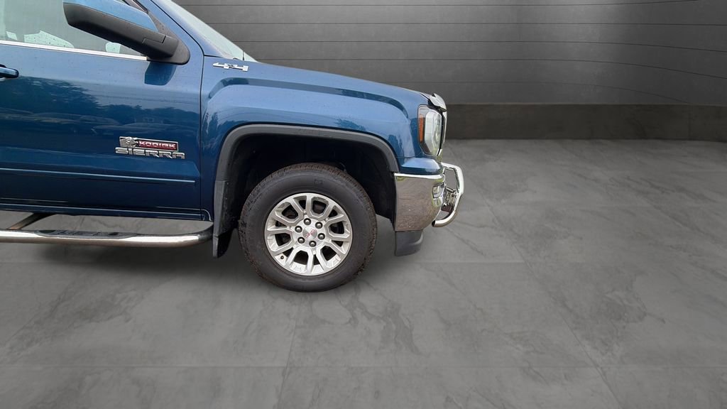 Used 2017 GMC Sierra 1500 SLE w/ Max Trailering Package AWD/4WD image 27