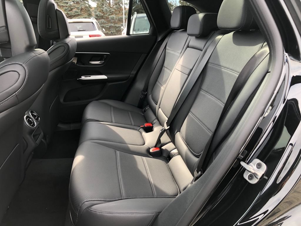 New 2026 Mercedes-Benz GLC 300 4MATIC image 28
