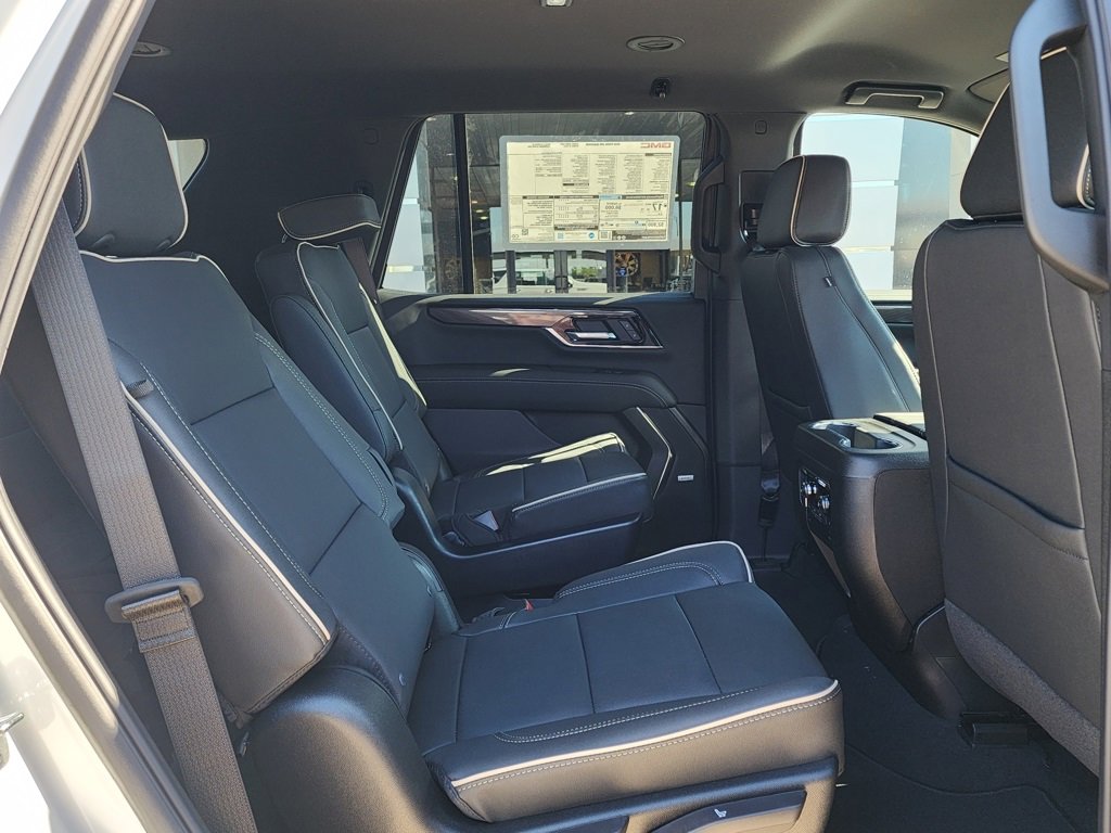 New 2026 GMC Yukon Elevation image 46