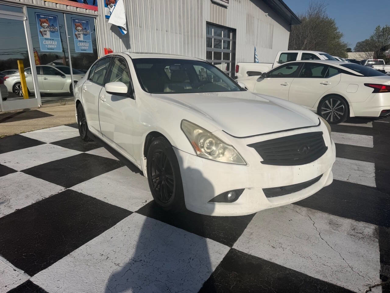 Used 2012 INFINITI G37 x Sedan w/ Premium Pkg AWD/4WD image 3