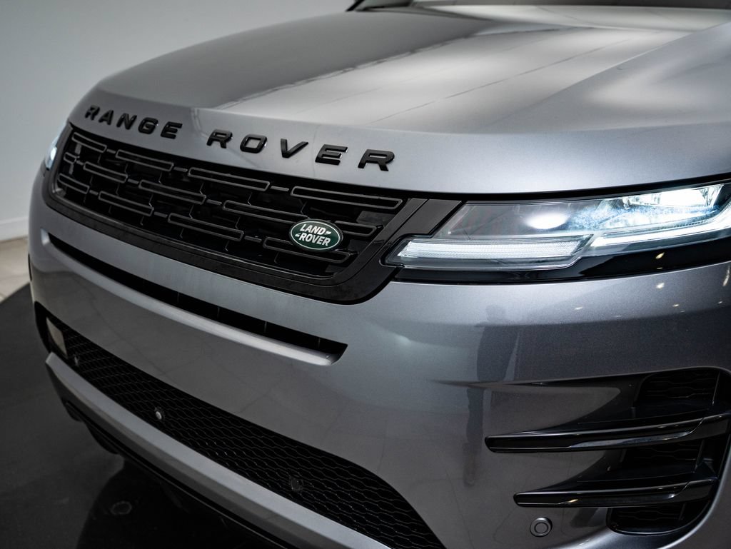 Used 2024 Land Rover Range Rover Evoque Dynamic SE AWD/4WD image 16