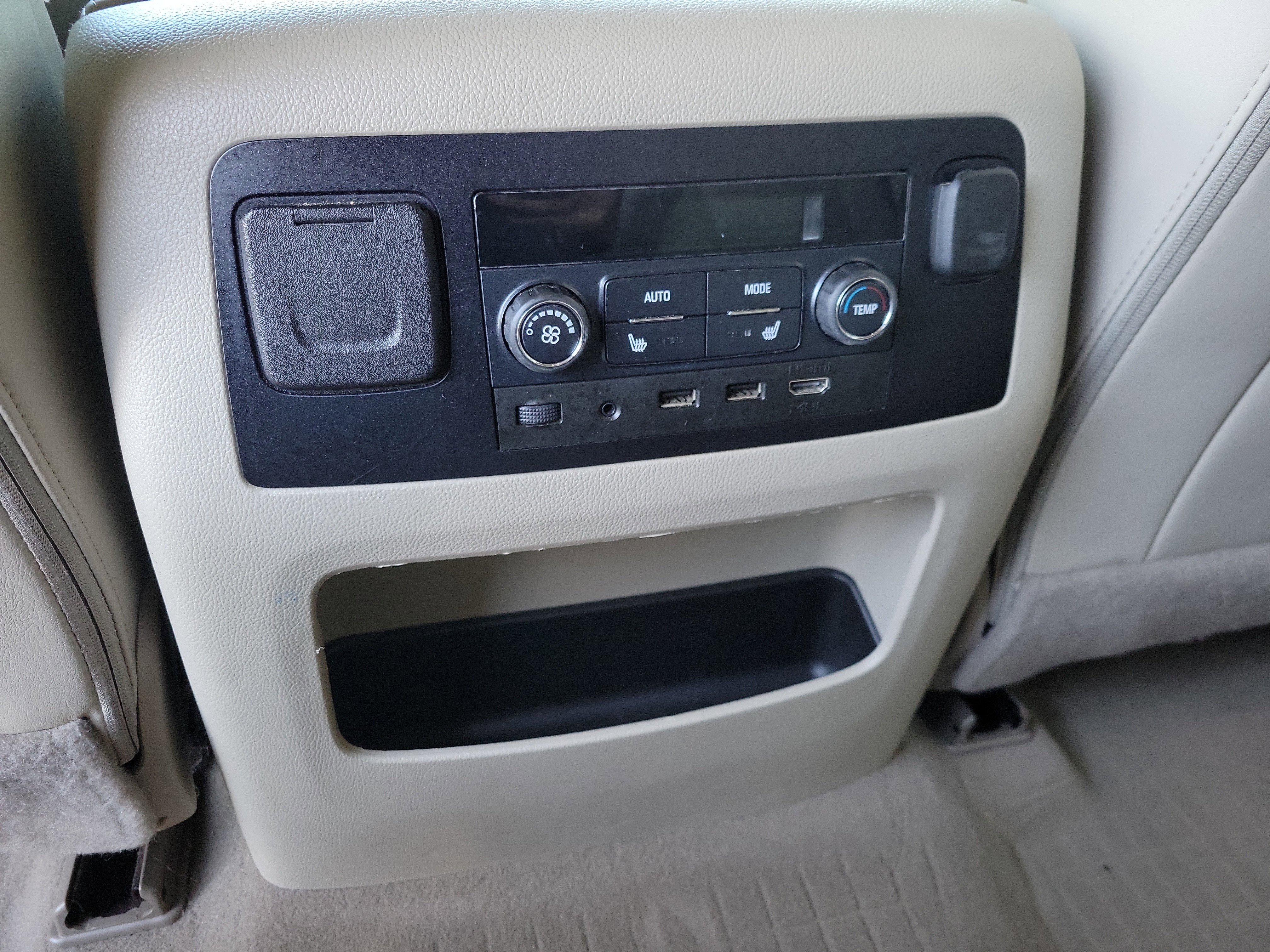 Used 2019 GMC Yukon Denali image 15