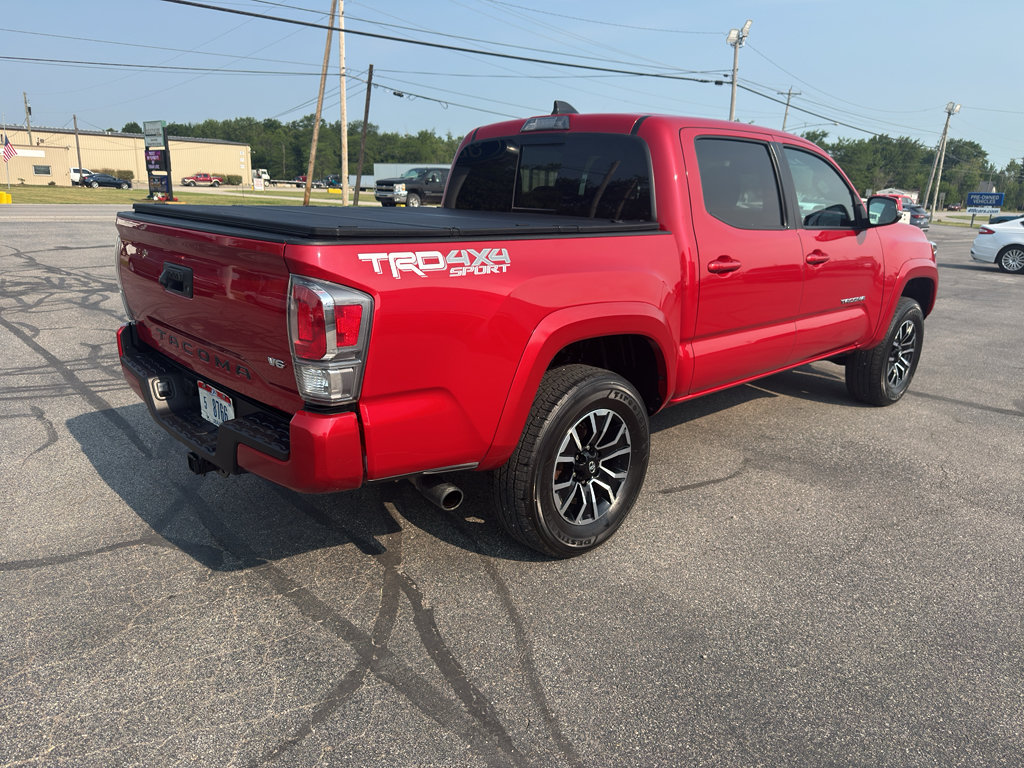 Used 2023 Toyota Tacoma TRD Sport AWD/4WD image 4