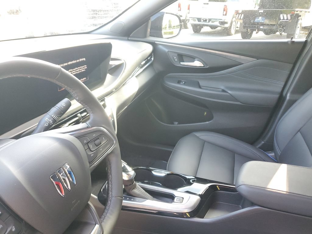 Certified 2024 Buick Envista Sport Touring w/ Convenience I Package FWD image 23