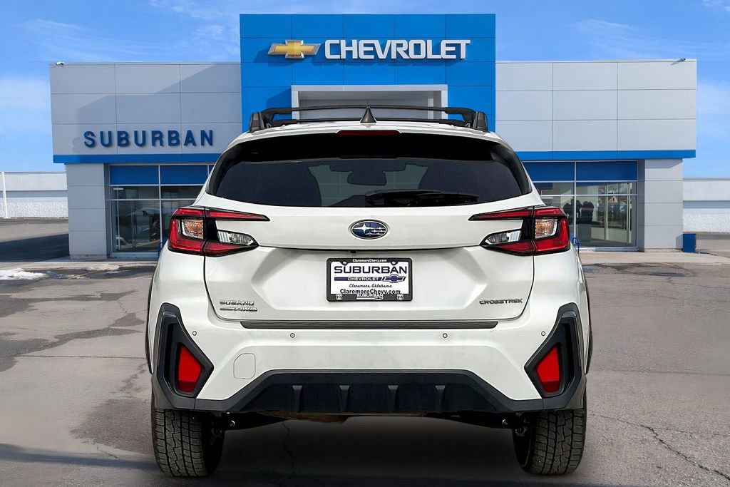 Used 2024 Subaru Crosstrek 2.5i Limited image 4