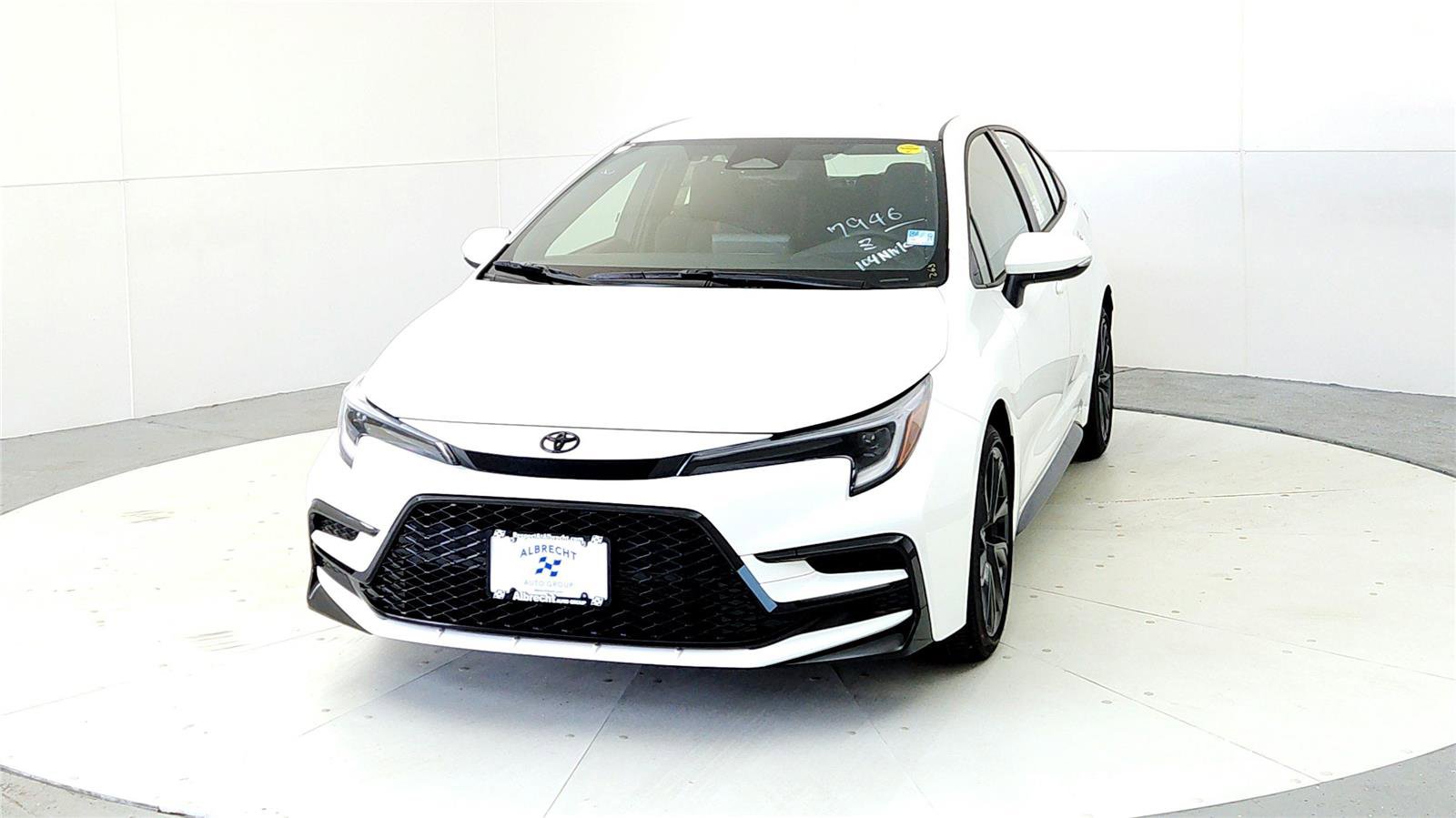 New 2026 Toyota Corolla SE FWD image 2