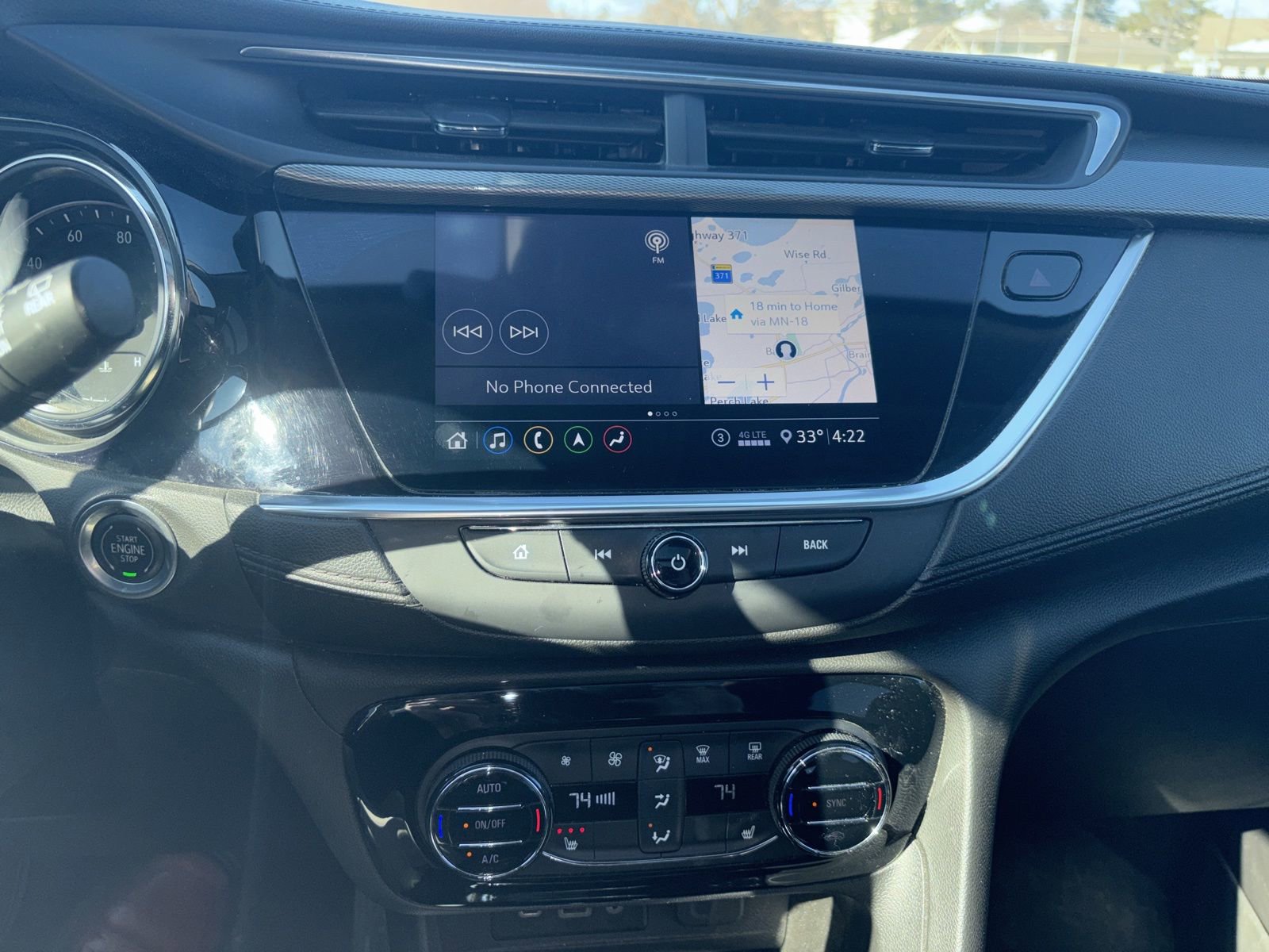 Used 2020 Buick Encore GX Essence w/ Experience Buick Package image 10