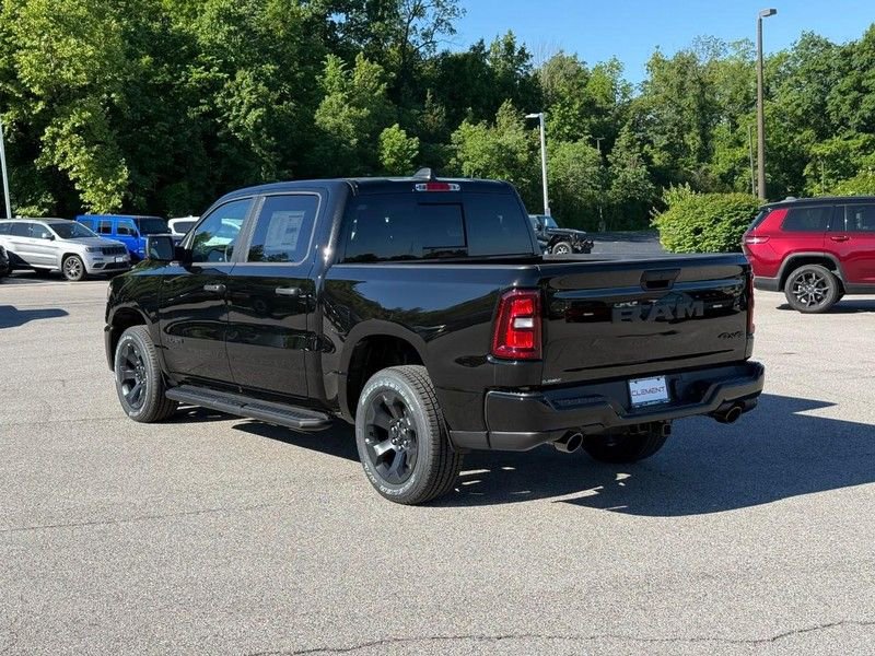 New 2026 RAM 1500 Express AWD/4WD image 3