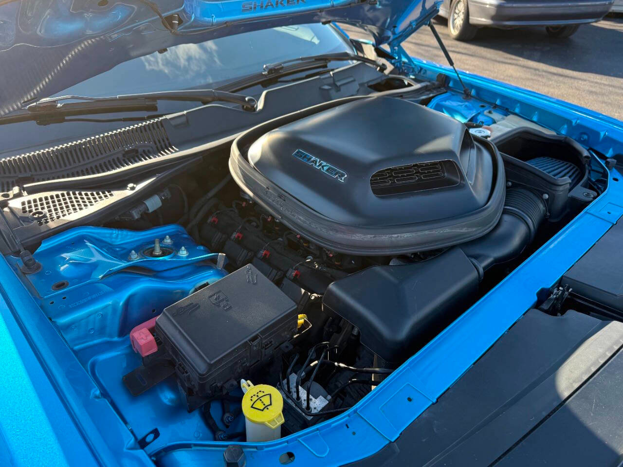 Used 2015 Dodge Challenger R/T Plus image 31