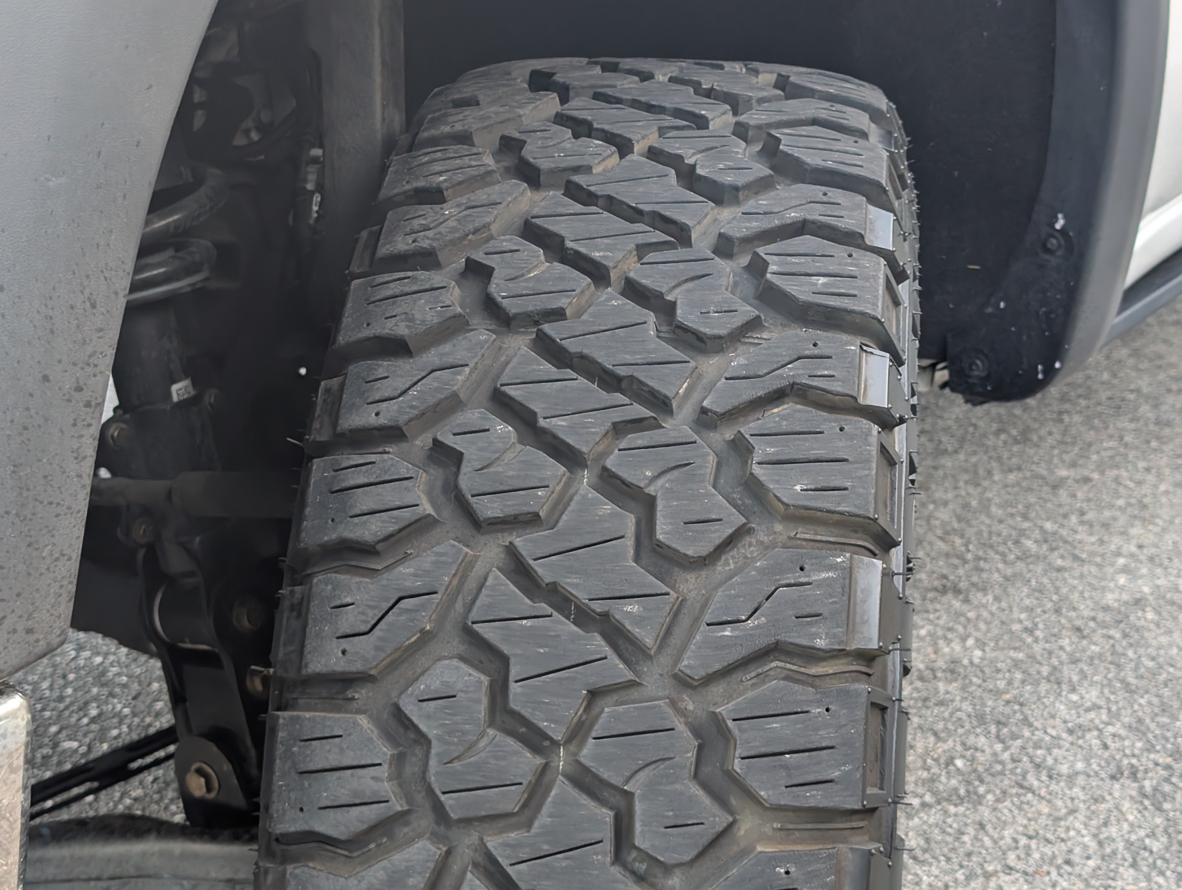 Used 2024 Chevrolet Silverado 1500 LT RWD image 36