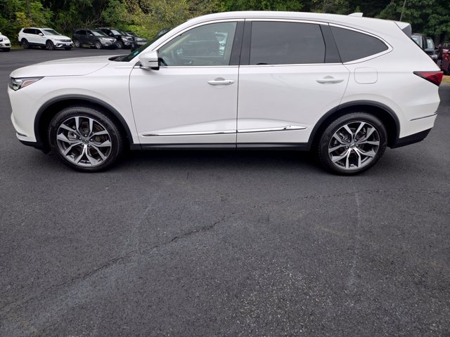 Used 2024 Acura MDX w/ Technology Package AWD/4WD image 2