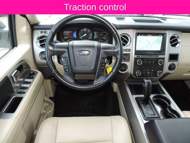 Used 2016 Ford Expedition XLT w/ Equipment Group 202A RWD image 21
