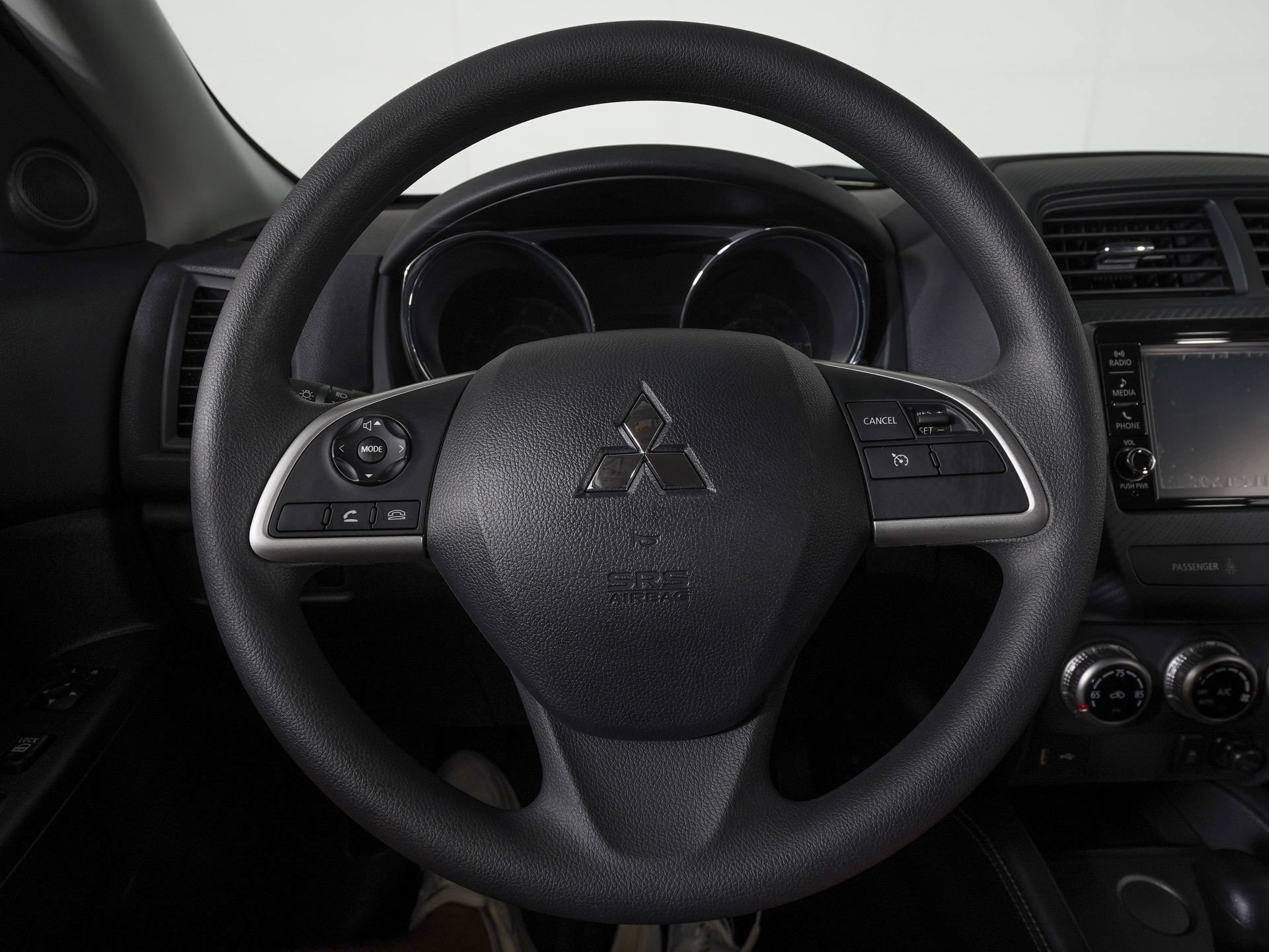 New 2027 Mitsubishi Outlander Sport FWD image 13