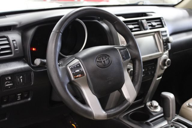 Used 2011 Toyota 4Runner Limited AWD/4WD image 13