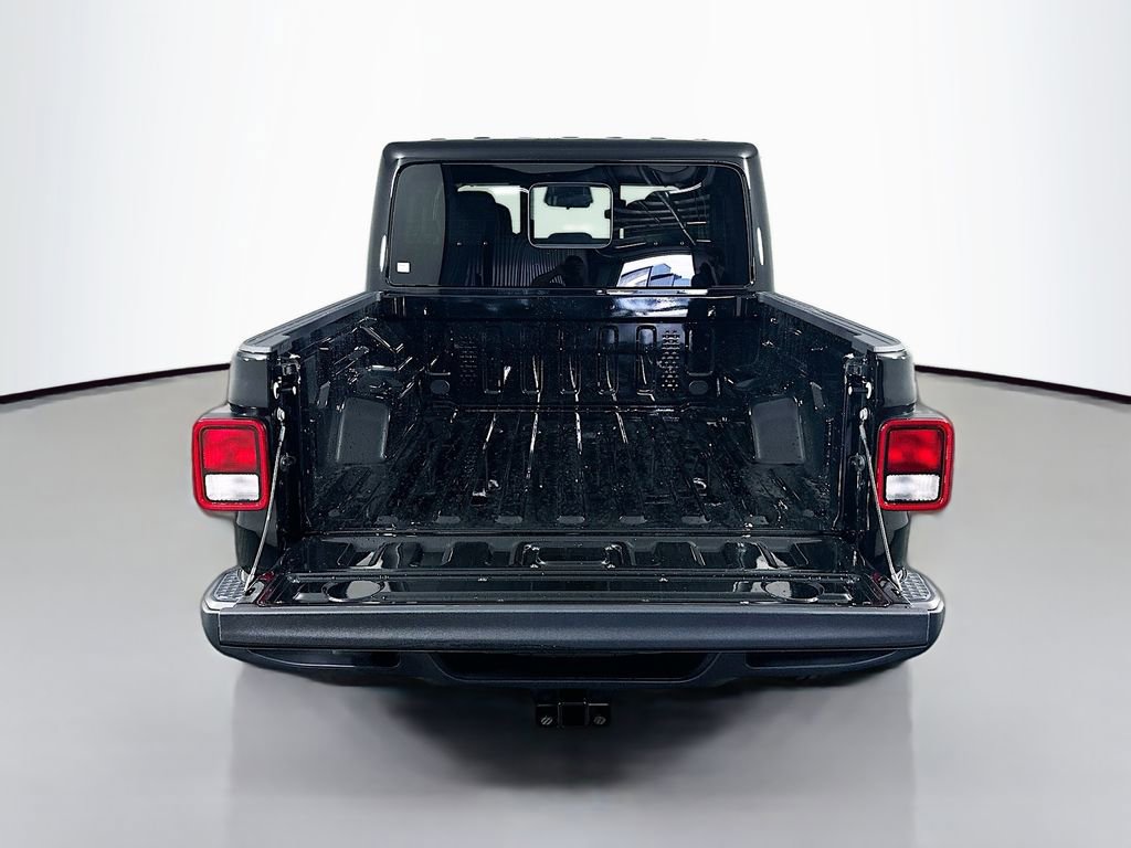 New 2026 Jeep Gladiator Sport AWD/4WD image 16