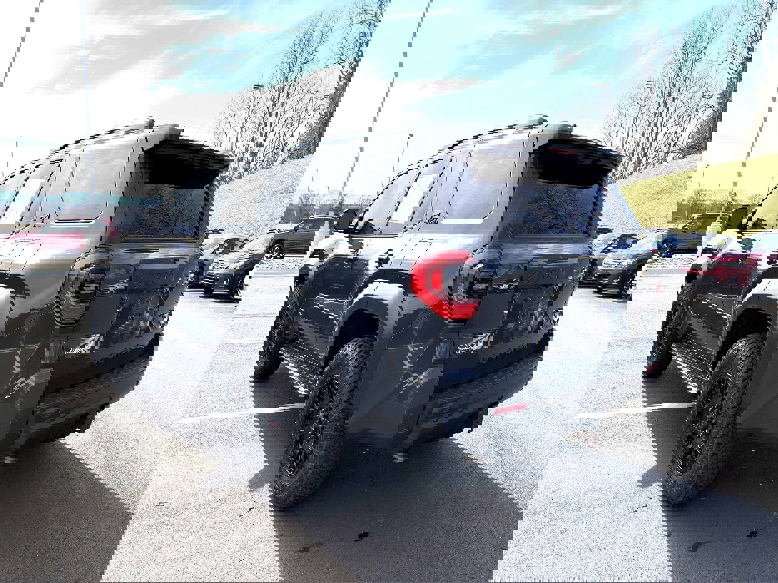 Used 2025 Toyota 4Runner TRD Off-Road Premium image 6