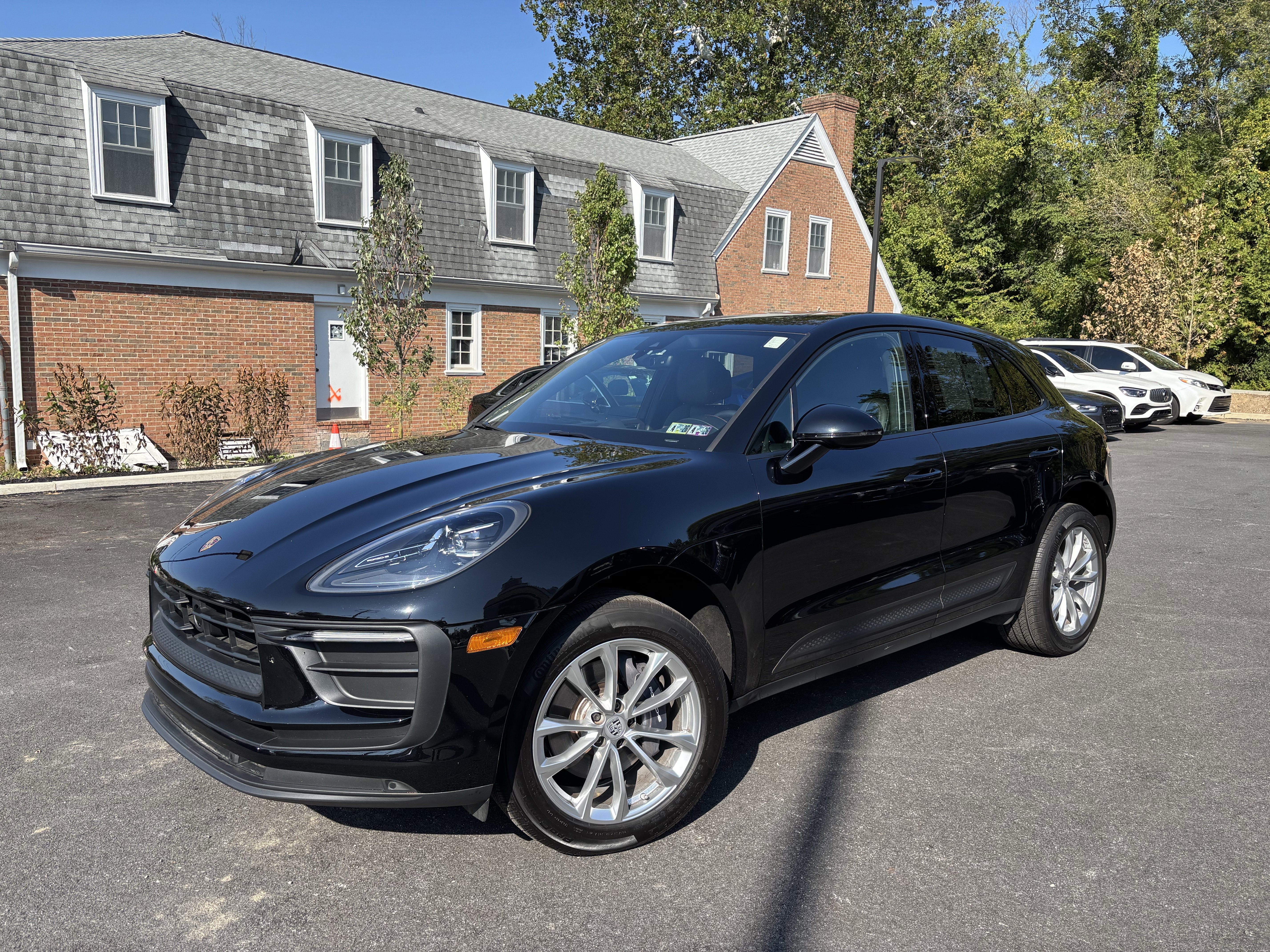 Certified 2023 Porsche Macan