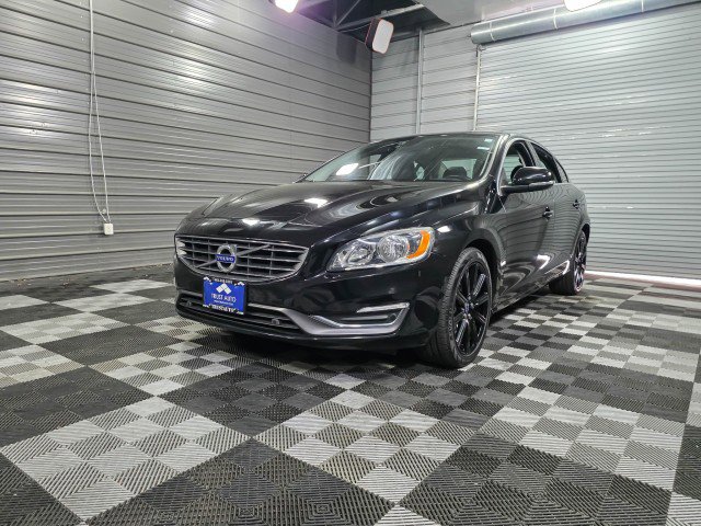 Used 2017 Volvo S60 T5 Inscription w/ Climate Package image 44
