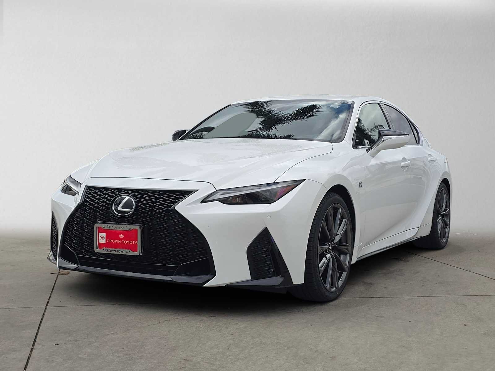 Used 2024 Lexus IS 350 F Sport RWD image 7