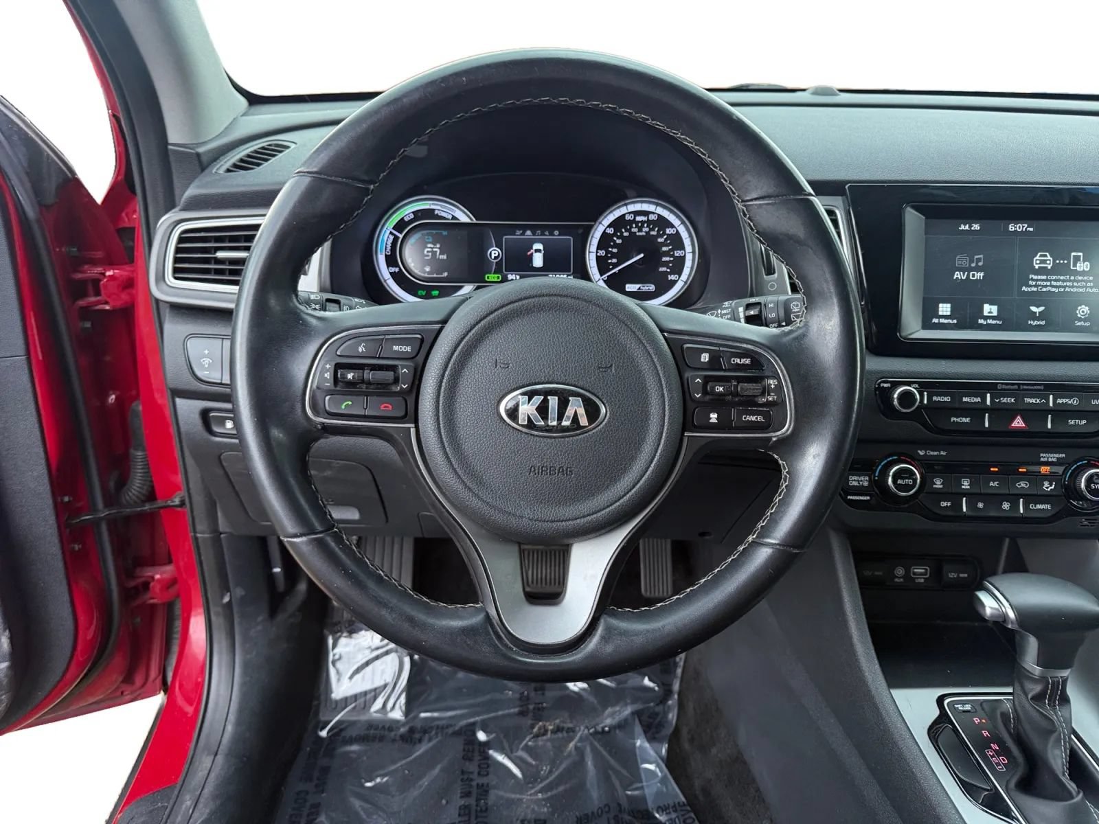 Used 2017 Kia Niro LX FWD image 11