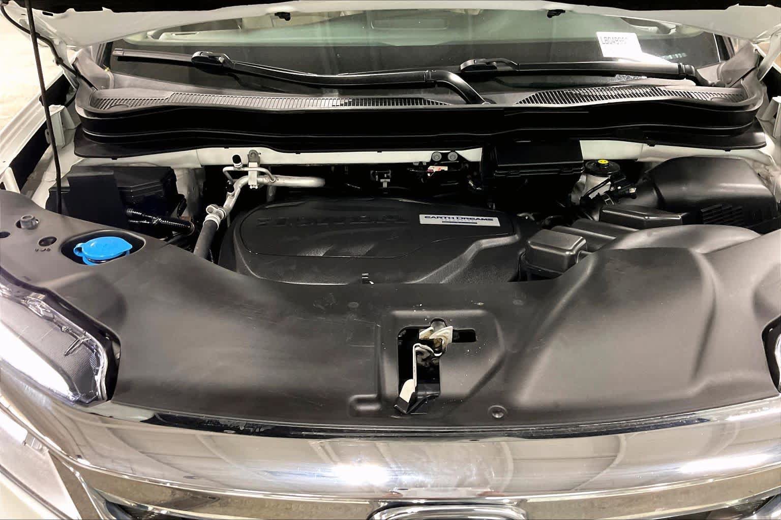 Used 2020 Honda Pilot Elite image 32