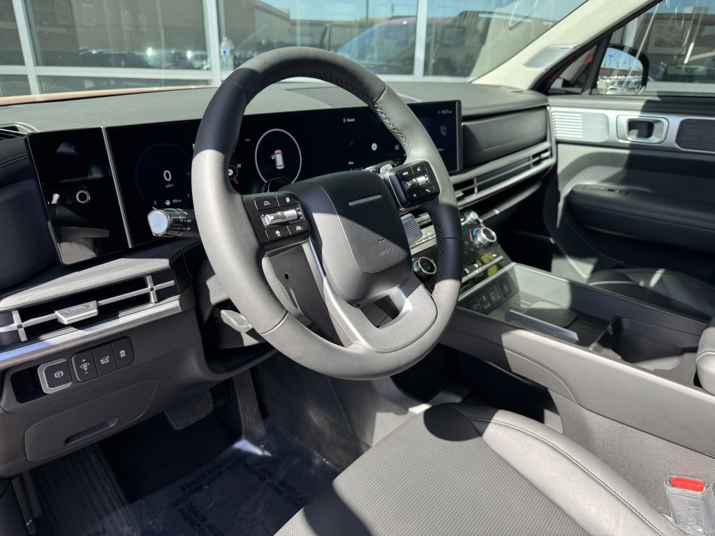 Used 2024 Hyundai Santa Fe Limited image 35