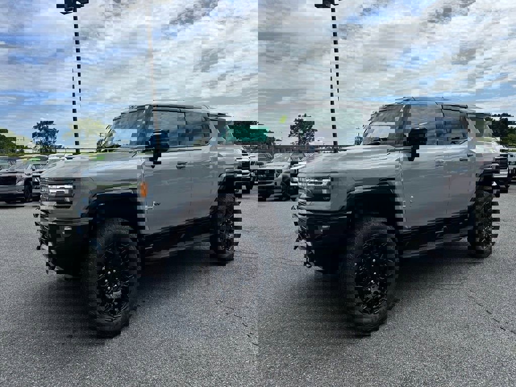 New 2026 GMC Hummer EV SUV w/ LPO, Sport Package image 2
