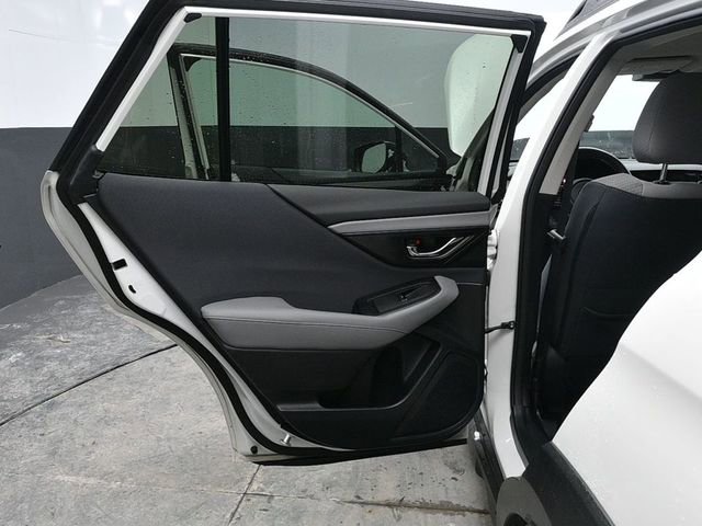 Used 2024 Subaru Outback Premium image 15
