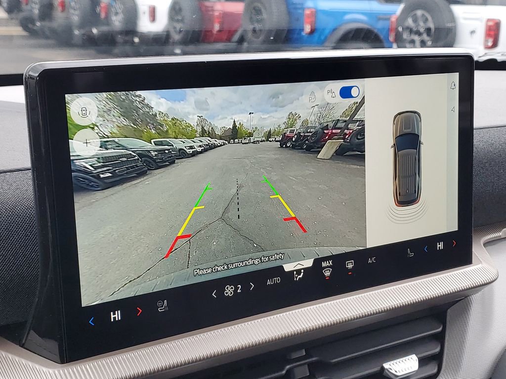 New 2026 Ford Explorer Active AWD/4WD image 17