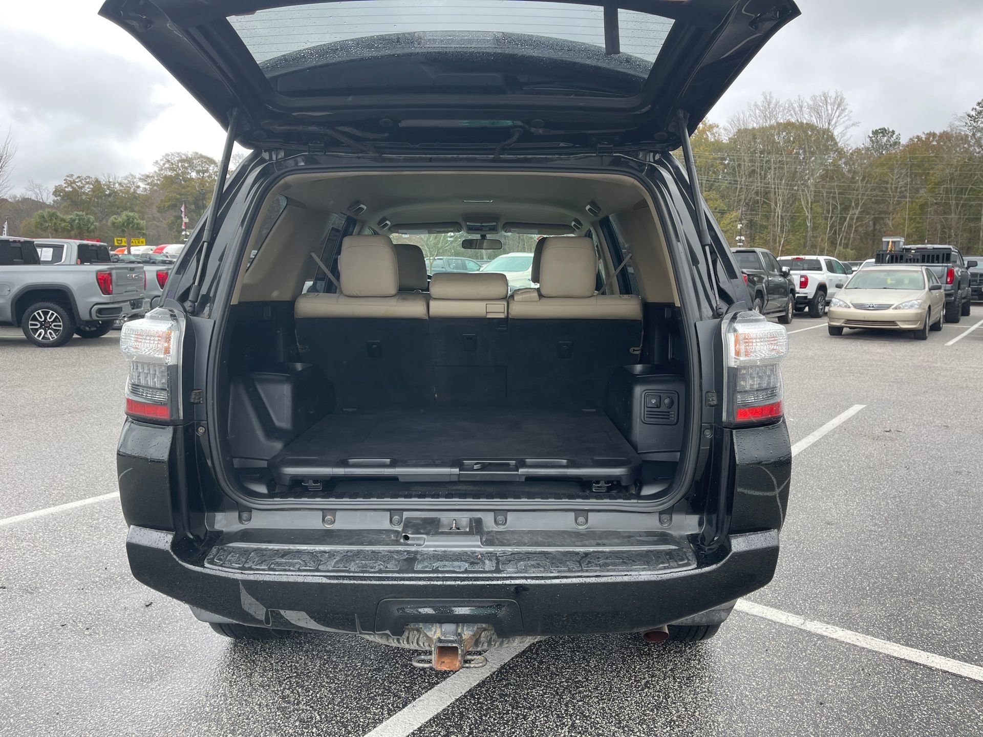 Used 2014 Toyota 4Runner SR5 image 25