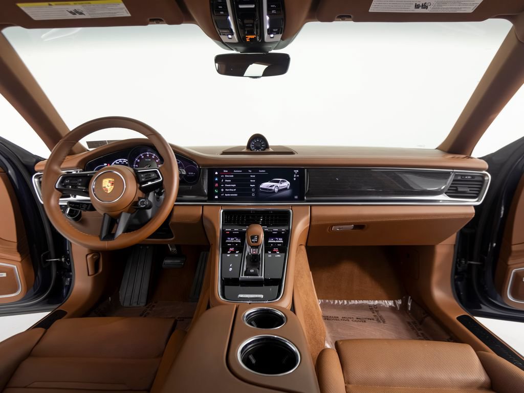 Certified 2023 Porsche Panamera 4 Platinum Edition AWD/4WD image 37
